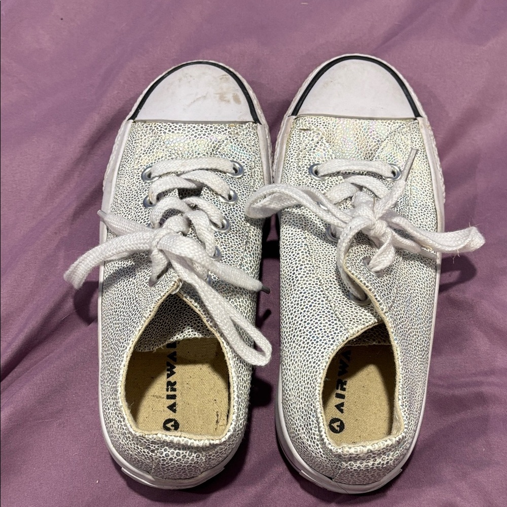 Airwalk Iridescent Scale textured White Sneakers